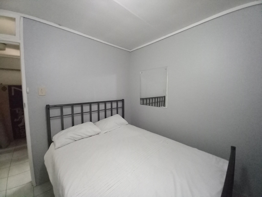 To Let 4 Bedroom Property for Rent in Rouxville Western Cape